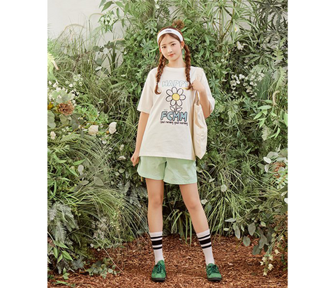 [IVE REI Photo Card Benefit] Smile Flower T-shirt - White